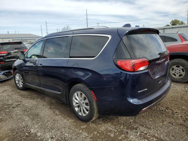 Photo 2 from auction – 2018 CHRYSLER PACIFICA T with VIN 2C4RC1EGXJR352911
