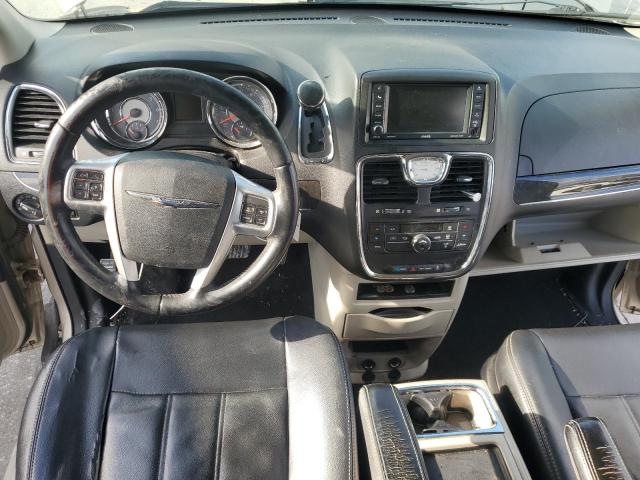 Photo 8 from auction – 2013 CHRYSLER TOWN & COU with VIN 2C4RC1BG8DR674875