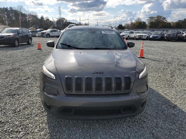 Photo 5 from auction – 2018 JEEP CHEROKEE L with VIN 1C4PJLCB1JD509759