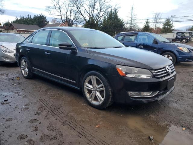 Photo 4 from auction – 2015 VOLKSWAGEN PASSAT SE with VIN 1VWBT7A3XFC033903