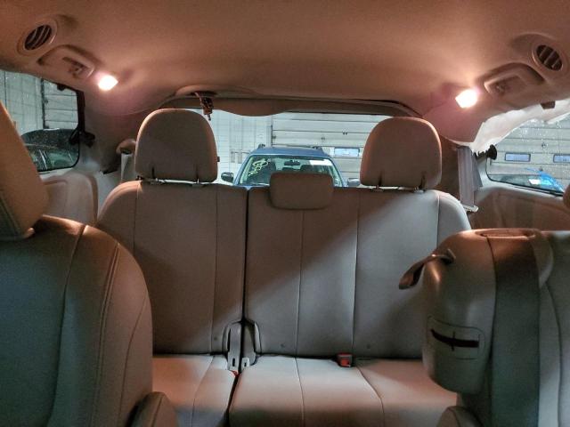 Photo 10 from auction – 2017 TOYOTA SIENNA XLE with VIN 5TDYZ3DC4HS794492