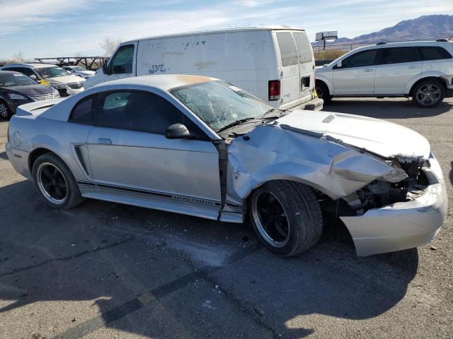 Photo 4 from auction – 2000 FORD MUSTANG with VIN 1FAFP4044YF314958
