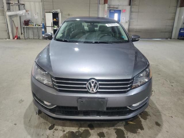 Photo 5 from auction – 2015 VOLKSWAGEN PASSAT S with VIN 1VWAT7A31FC098750