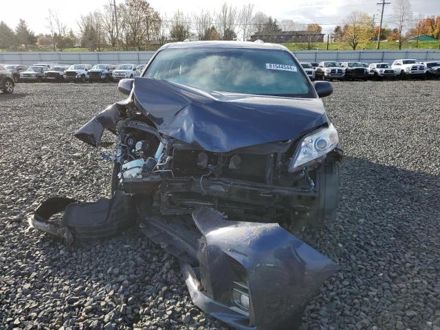 Photo 5 from auction – 2018 TOYOTA SIENNA XLE with VIN 5TDYZ3DC0JS940103