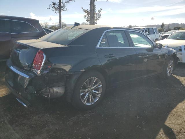 Photo 3 from auction – 2017 CHRYSLER 300 LIMITE with VIN 2C3CCAAG6HH608199