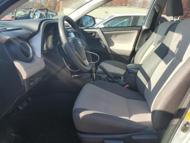 Photo 7 from auction – 2015 TOYOTA RAV4 LE with VIN 2T3BFREV1FW256863