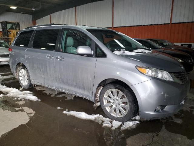 Photo 4 from auction – 2011 TOYOTA SIENNA XLE with VIN 5TDDK3DC6BS009383