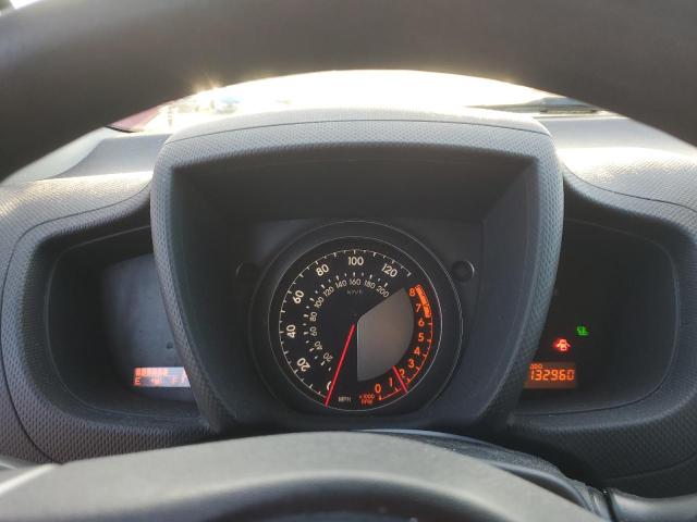 Photo 9 from auction – 2011 TOYOTA SCION XD with VIN JTKKU4B44B1014929