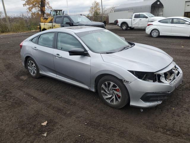 Photo 4 from auction – 2016 HONDA CIVIC EX with VIN 2HGFC2F70GH009743
