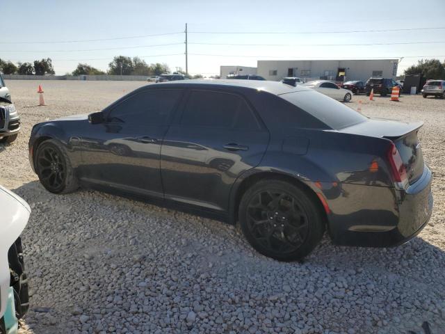 Photo 2 from auction – 2018 CHRYSLER 300 S with VIN 2C3CCABG1JH240003