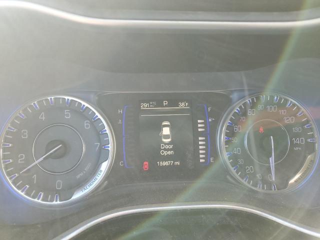 Photo 9 from auction – 2015 CHRYSLER 200 LIMITE with VIN 1C3CCCAB5FN744246