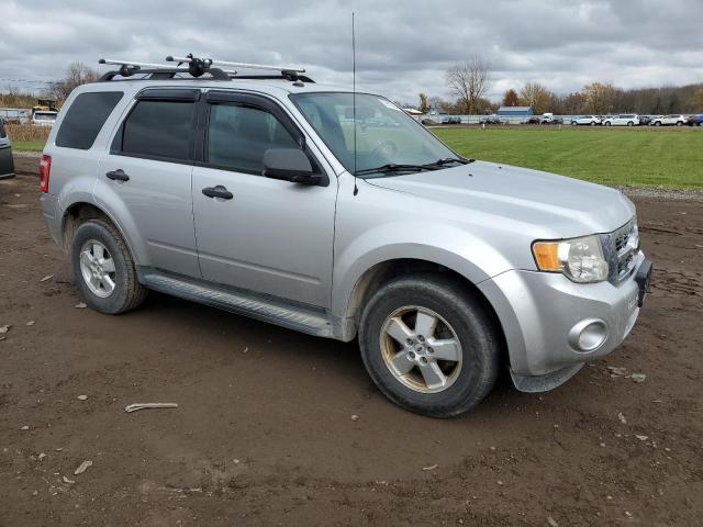 Photo 4 from auction – 2010 FORD ESCAPE XLT with VIN 1FMCU0D74AKA11626