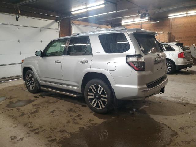 Photo 2 from auction – 2018 TOYOTA 4RUNNER with VIN JTEBU5JR1J5505956