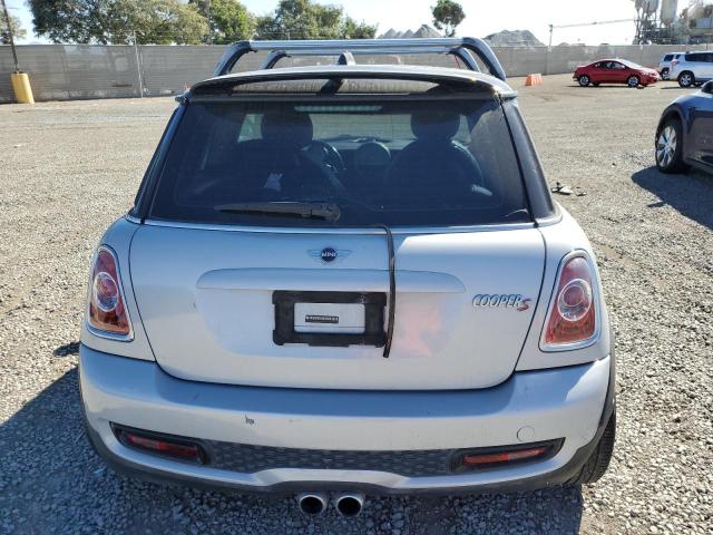 Photo 6 from auction – 2011 MINI COOPER S with VIN WMWSV3C56BTY11741
