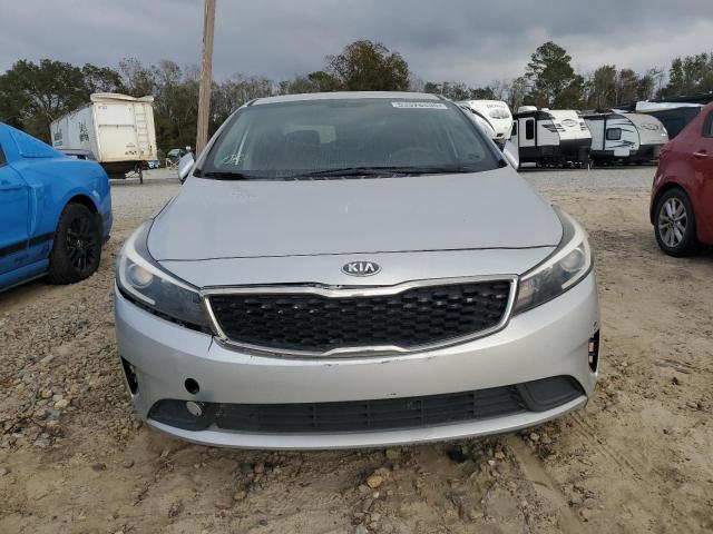 Photo 5 from auction – 2017 KIA FORTE LX with VIN 3KPFK4A74HE055254