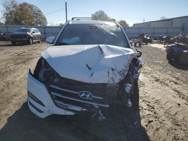 Photo 5 from auction – 2017 HYUNDAI TUCSON LIM with VIN KM8J33A2XHU289725