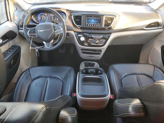 Photo 8 from auction – 2020 CHRYSLER VOYAGER LX with VIN 2C4RC1DG7LR144733
