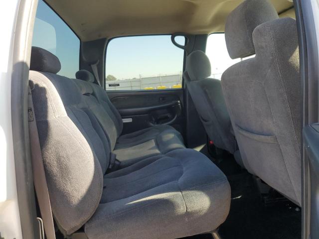 Photo 10 from auction – 2002 CHEVROLET SILVERADO with VIN 1GCHC23132F136942