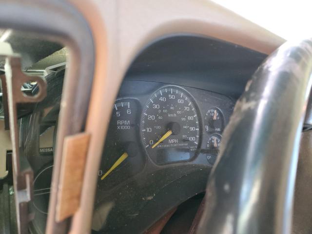 Photo 9 from auction – 2001 CHEVROLET SILVERADO with VIN 2GCEC19V011198957