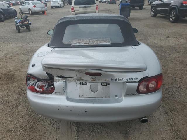 Photo 6 from auction – 2002 MAZDA MX-5 MIATA with VIN JM1NB353220231750