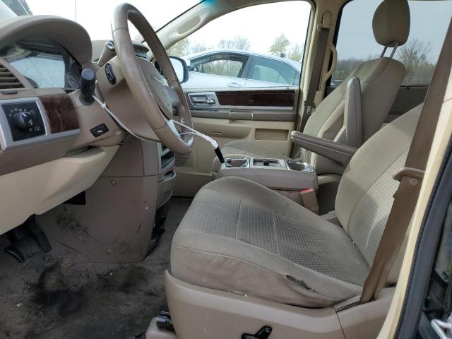 Photo 7 from auction – 2010 CHRYSLER TOWN & COU with VIN 2A4RR5D18AR148704