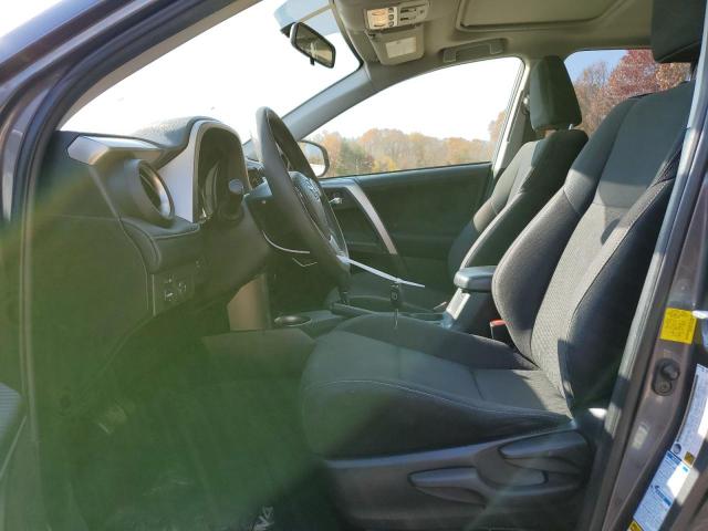 Photo 7 from auction – 2015 TOYOTA RAV4 XLE with VIN JTMRFREV7FD152910