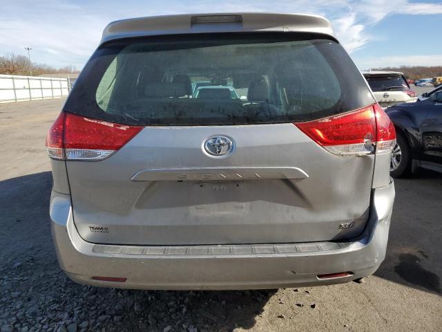 Photo 6 from auction – 2014 TOYOTA SIENNA XLE with VIN 5TDYK3DC3ES411965