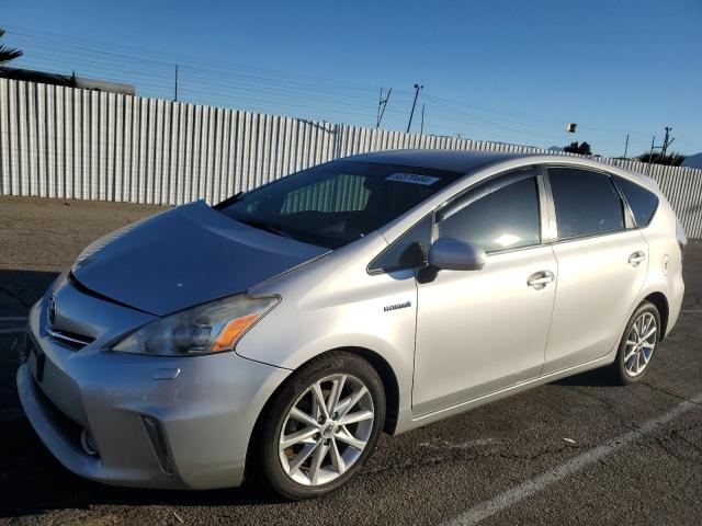 TOYOTA PRIUS V 2012 مع رقم تعريف المركبة JTDZN3EU2C3136204 - صورة من المزاد