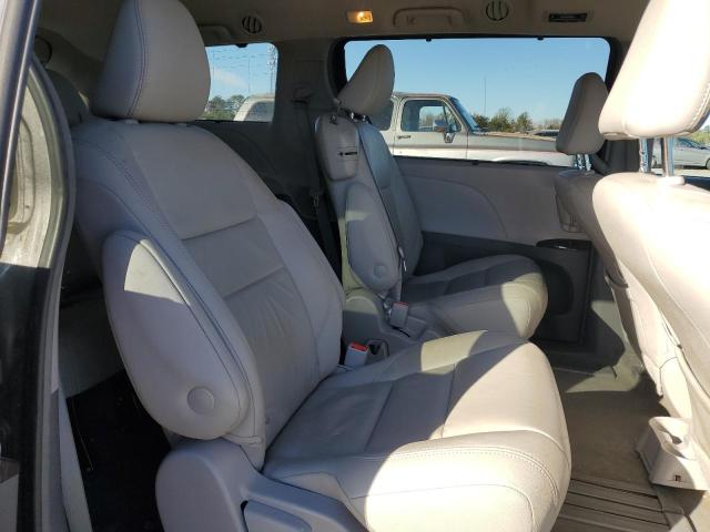 Photo 11 from auction – 2018 TOYOTA SIENNA XLE with VIN 5TDYZ3DC7JS948926