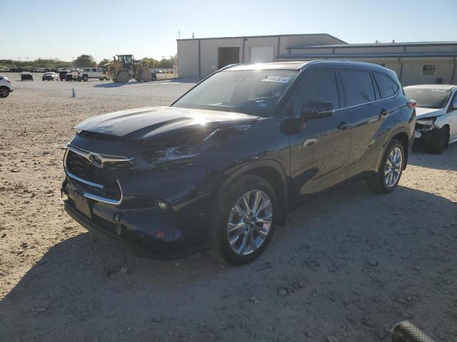 Photo 1 from auction – 2022 TOYOTA HIGHLANDER with VIN 5TDDZRBH4NS213648