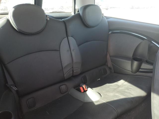 Photo 11 from auction – 2010 MINI COOPER CLU with VIN WMWML3C52ATX38199