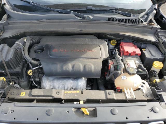 Photo 12 from auction – 2018 JEEP RENEGADE L with VIN ZACCJABBXJPH89705