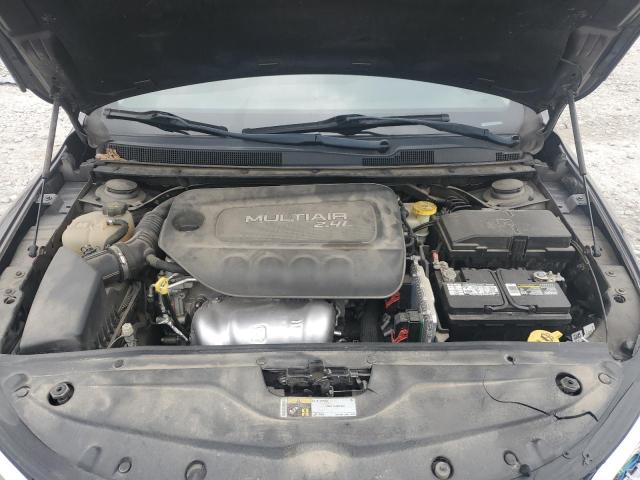 Photo 11 from auction – 2015 CHRYSLER 200 LIMITE with VIN 1C3CCCABXFN648290