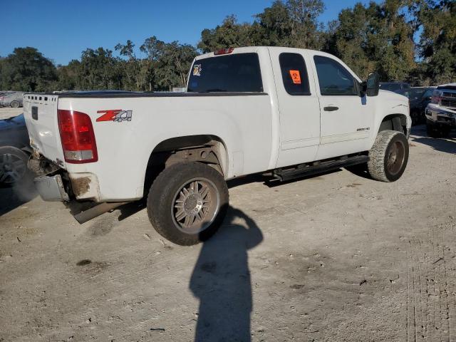 Photo 3 from auction – 2011 GMC SIERRA K25 with VIN 1GT220CG2BZ124233