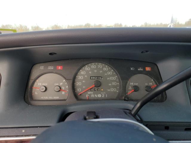 Photo 9 from auction – 2000 MERCURY GRAND MARQ with VIN 2MEFM74W5YX658446