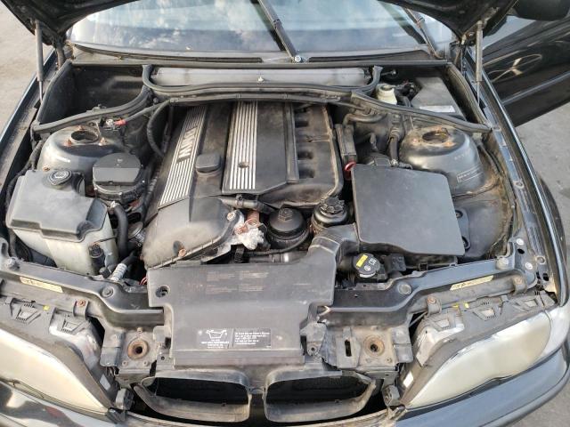 Photo 11 from auction – 2002 BMW 330 I with VIN WBAEV53432KM00593