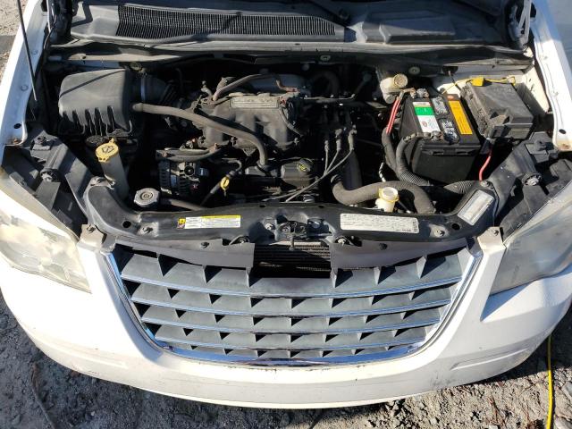 Photo 12 from auction – 2010 CHRYSLER TOWN & COU with VIN 2A4RR2D14AR357064