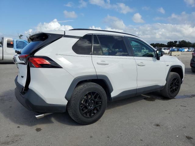 Photo 3 from auction – 2021 TOYOTA RAV4 LE with VIN 2T3H1RFV9MC152014