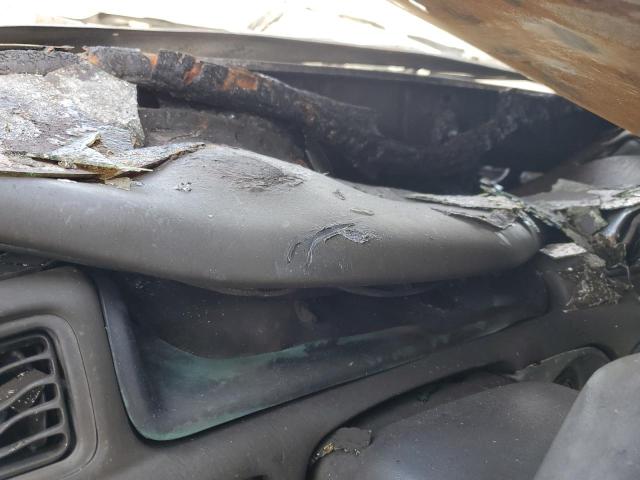 Photo 9 from auction – 2001 TOYOTA CAMRY CE with VIN 4T1BG22K41U069794