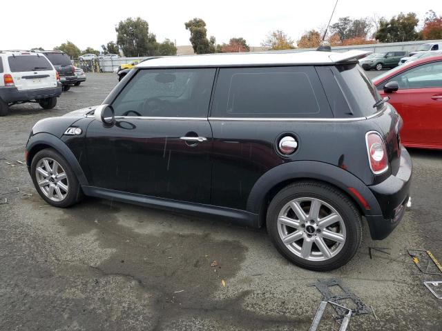 Photo 2 from auction – 2013 MINI COOPER S with VIN WMWSV3C57DT390311