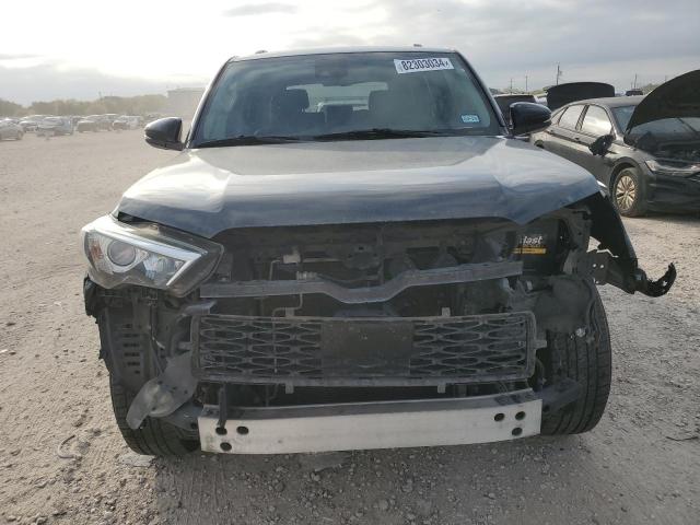 Photo 5 from auction – 2020 TOYOTA 4RUNNER SR with VIN JTEZU5JR7L5214637