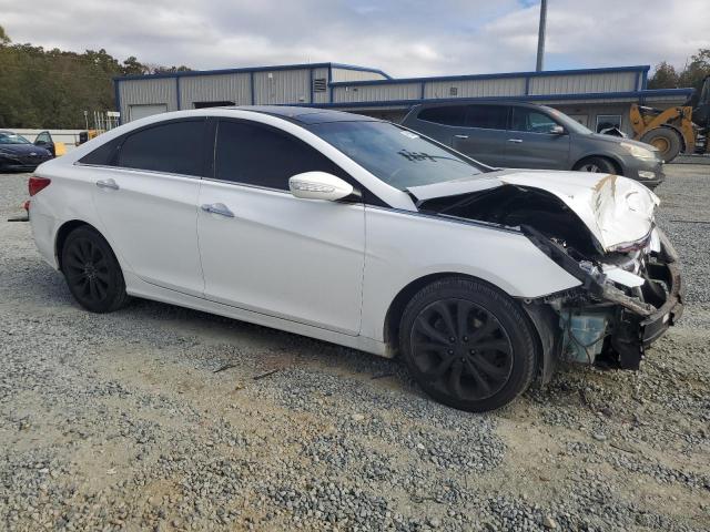 Photo 4 from auction – 2013 HYUNDAI SONATA SE with VIN 5NPEC4AB7DH704726