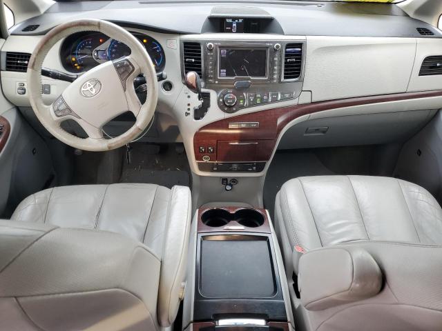 Photo 8 from auction – 2011 TOYOTA SIENNA XLE with VIN 5TDDK3DC8BS023754