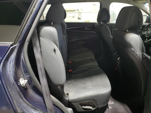 Photo 11 from auction – 2016 KIA SORENTO LX with VIN 5XYPGDA32GG147600