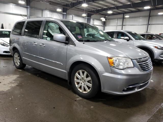 Photo 4 from auction – 2014 CHRYSLER TOWN & COU with VIN 2C4RC1BG7ER306995