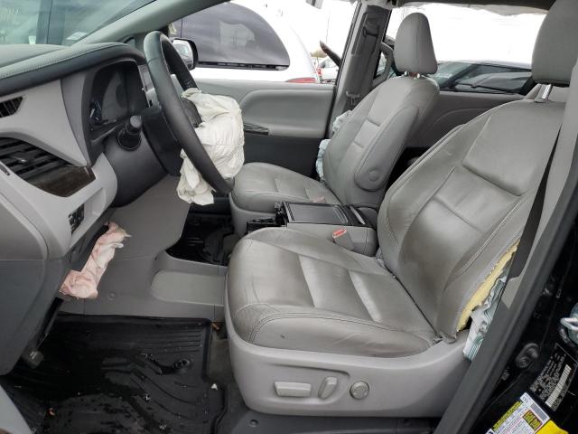 Photo 7 from auction – 2017 TOYOTA SIENNA XLE with VIN 5TDDZ3DC7HS162133