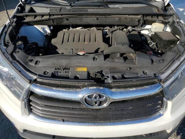 Photo 12 from auction – 2015 TOYOTA HIGHLANDER with VIN 5TDZKRFH2FS108421