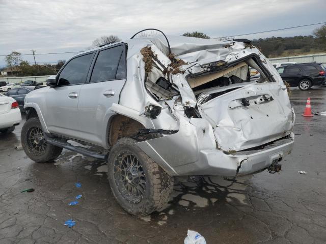 Photo 2 from auction – 2019 TOYOTA 4RUNNER SR with VIN JTEBU5JR0K5661424