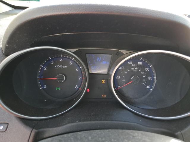 Photo 9 from auction – 2010 HYUNDAI TUCSON with VIN KM8JUCAC7AU047079