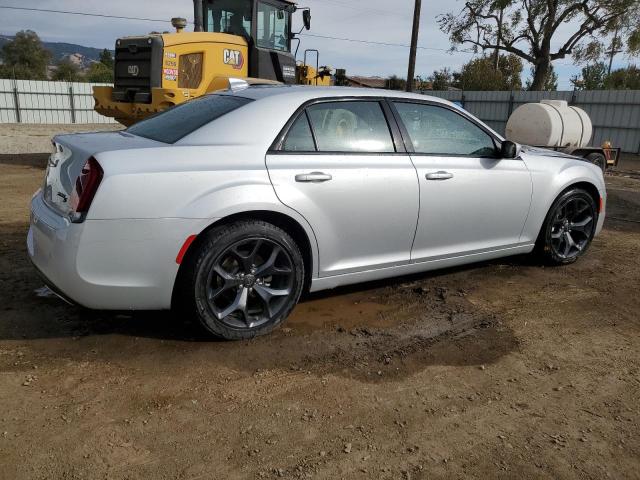 Photo 3 from auction – 2023 CHRYSLER 300 S with VIN 2C3CCABG2PH537645